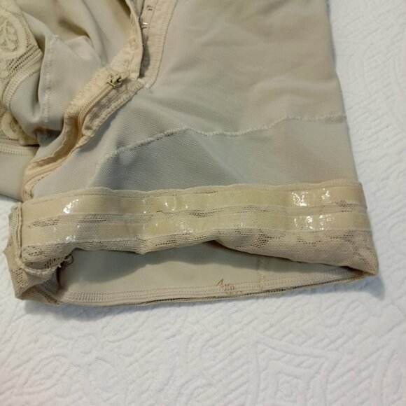 M&D Beige Post-Surgical Compression Garment Adjustable Straps Front Zipper Sz S - Picture 9 of 11